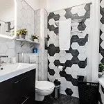 Homey In Lesser Town By Days Praga