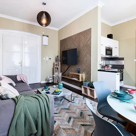 Homey In Lesser Town By Days Apartamento Praga